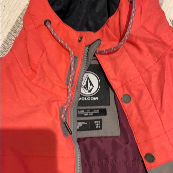 Volcom jacket - Picture 2 of 3